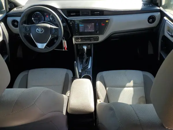 5YFBURHE0JP755125 2018 TOYOTA COROLLA - Image 8