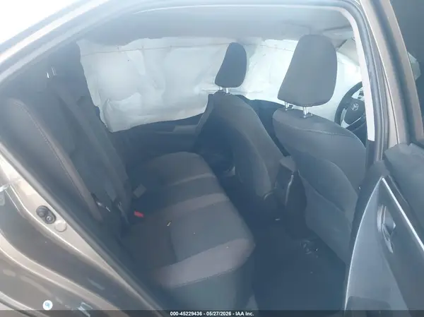 5YFBURHE0JP755545 2018 TOYOTA COROLLA - Image 8