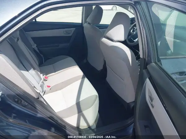5YFBURHE0JP756405 2018 TOYOTA COROLLA - Image 8