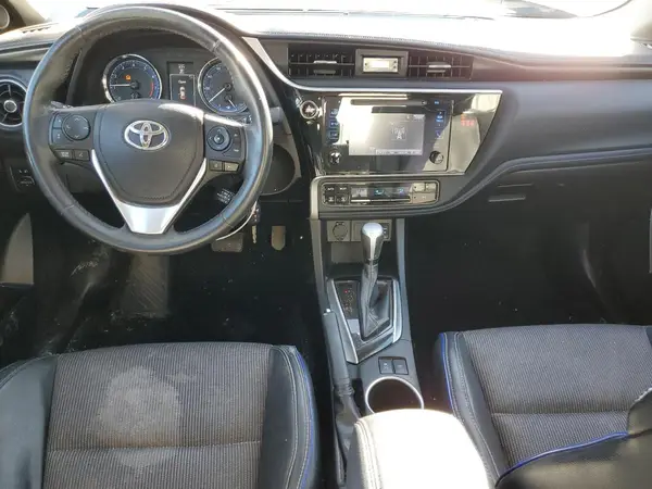 5YFBURHE0JP758347 2018 TOYOTA COROLLA - Image 8
