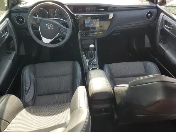 5YFBURHE0JP761264 2018 TOYOTA COROLLA - Image 8
