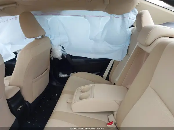 5YFBURHE0JP765315 2018 TOYOTA COROLLA - Image 8