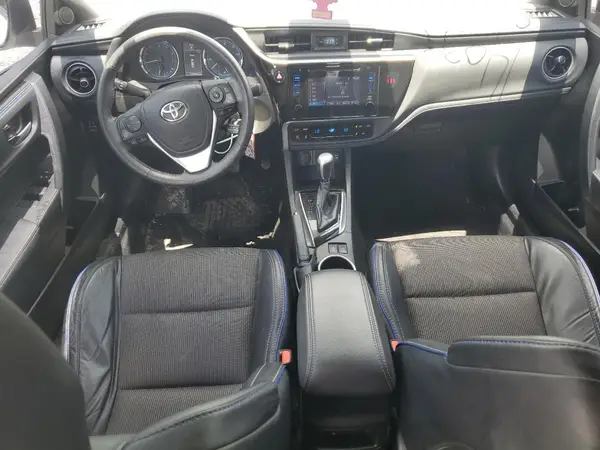5YFBURHE0JP768117 2018 TOYOTA COROLLA - Image 8