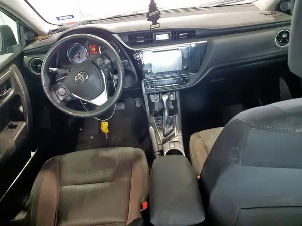 5YFBURHE0JP771826 2018 TOYOTA COROLLA - Image 8