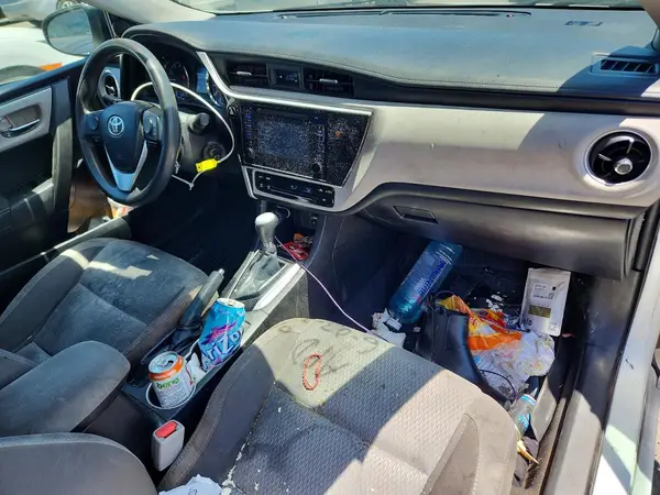 5YFBURHE0JP780378 2018 TOYOTA COROLLA - Image 8