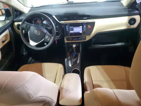5YFBURHE0JP780459 2018 TOYOTA COROLLA - Image 8