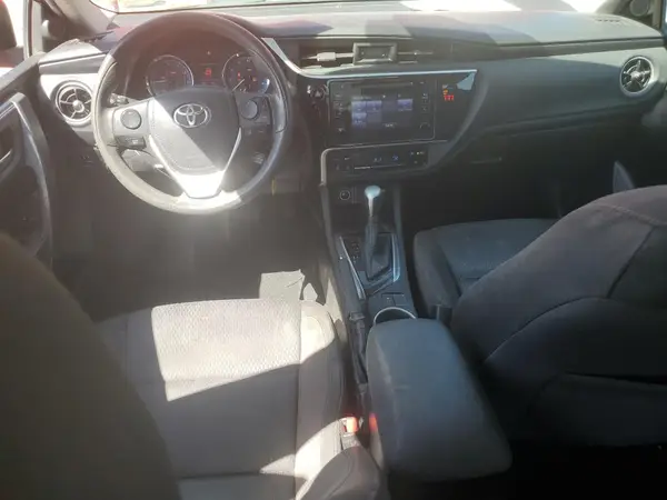 5YFBURHE0JP785967 2018 TOYOTA COROLLA - Image 8