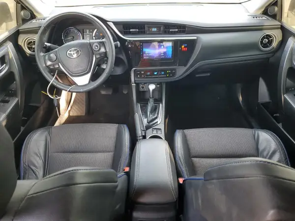 5YFBURHE0JP787430 2018 TOYOTA COROLLA - Image 8