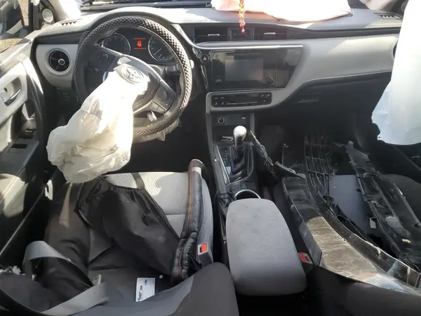 5YFBURHE0JP790988 2018 TOYOTA COROLLA - Image 8