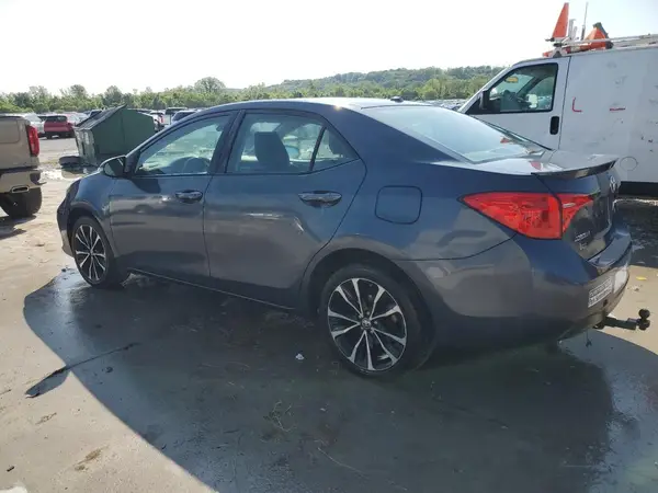 5YFBURHE0JP791235 2018 TOYOTA COROLLA - Image 2