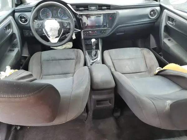 5YFBURHE0JP794149 2018 TOYOTA COROLLA - Image 8