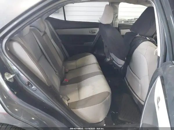 5YFBURHE0JP796404 2018 TOYOTA COROLLA - Image 8