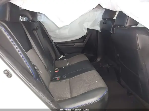 5YFBURHE0JP796810 2018 TOYOTA COROLLA - Image 8