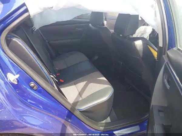 5YFBURHE0JP801505 2018 TOYOTA COROLLA - Image 8