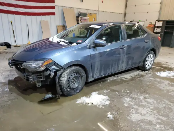 5YFBURHE0JP807224 2018 TOYOTA COROLLA - Image 1