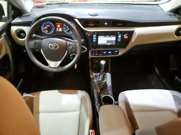 5YFBURHE0JP807224 2018 TOYOTA COROLLA - Image 8