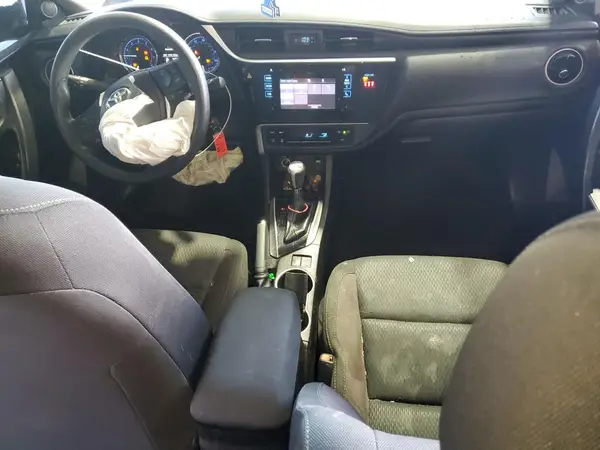 5YFBURHE0JP810706 2018 TOYOTA COROLLA - Image 8