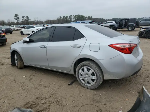 5YFBURHE0JP813346 2018 TOYOTA COROLLA - Image 2