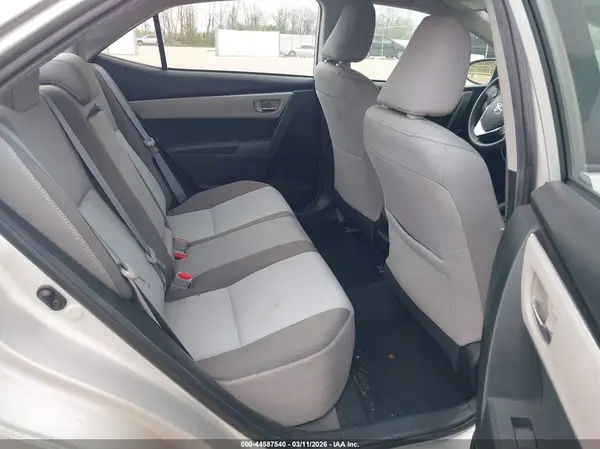5YFBURHE0JP818899 2018 TOYOTA COROLLA - Image 8