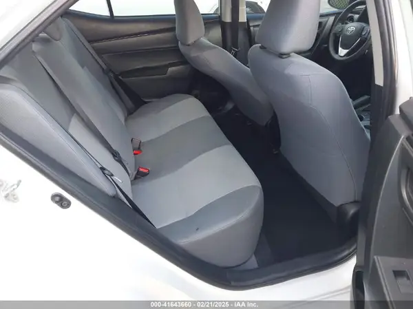 5YFBURHE0JP819339 2018 TOYOTA COROLLA - Image 8