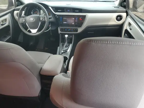 5YFBURHE0JP819552 2018 TOYOTA COROLLA - Image 8