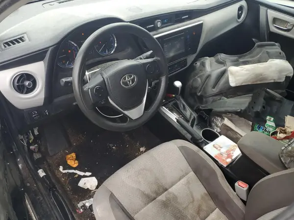 5YFBURHE0JP820328 2018 TOYOTA COROLLA - Image 8