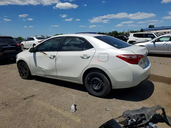 5YFBURHE0JP821186 2018 TOYOTA COROLLA - Image 2