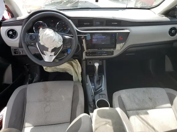 5YFBURHE0JP828994 2018 TOYOTA COROLLA - Image 8