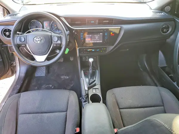 5YFBURHE0JP829109 2018 TOYOTA COROLLA - Image 8