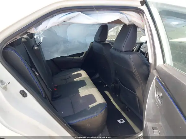 5YFBURHE0JP829627 2018 TOYOTA COROLLA - Image 8