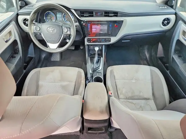 5YFBURHE0JP829739 2018 TOYOTA COROLLA - Image 8