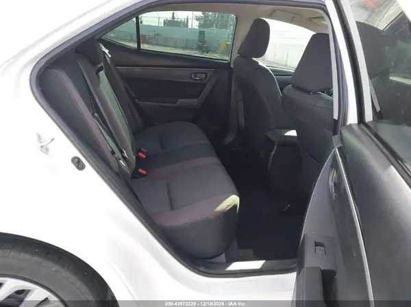 5YFBURHE0JP830437 2018 TOYOTA COROLLA - Image 8