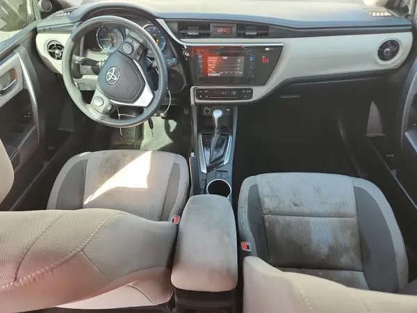 5YFBURHE0JP832589 2018 TOYOTA COROLLA - Image 8