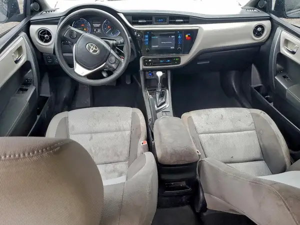 5YFBURHE0JP833600 2018 TOYOTA COROLLA - Image 8