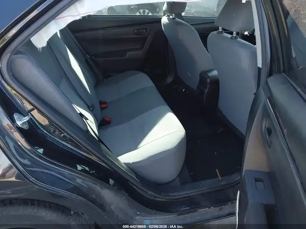5YFBURHE0JP837727 2018 TOYOTA COROLLA - Image 8