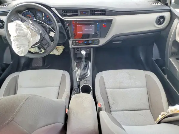 5YFBURHE0JP839770 2018 TOYOTA COROLLA - Image 8