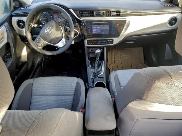 5YFBURHE0JP840370 2018 TOYOTA COROLLA - Image 8