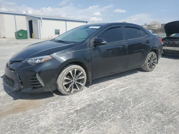 5YFBURHE0JP841339 2018 TOYOTA COROLLA - Image 1