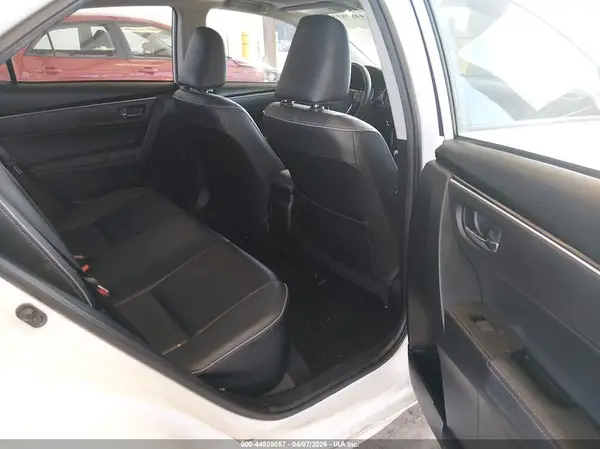 5YFBURHE0JP845214 2018 TOYOTA COROLLA - Image 8