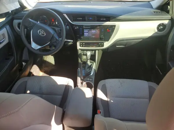 5YFBURHE0JP850736 2018 TOYOTA COROLLA - Image 8