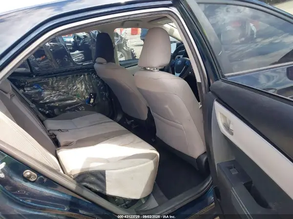 5YFBURHE0JP852955 2018 TOYOTA COROLLA - Image 8
