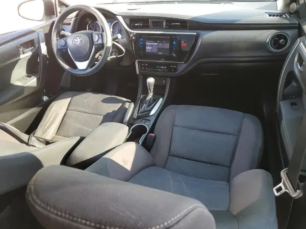 5YFBURHE0JP855564 2018 TOYOTA COROLLA - Image 8