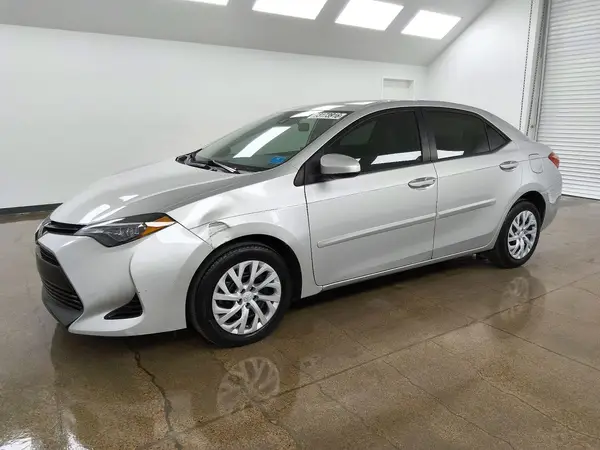 5YFBURHE0KP862435 2019 TOYOTA COROLLA - Image 1