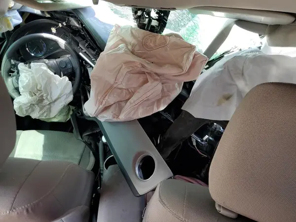 5YFBURHE0KP865075 2019 TOYOTA COROLLA - Image 8