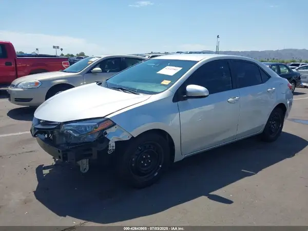 5YFBURHE0KP869174 2019 TOYOTA COROLLA - Image 2