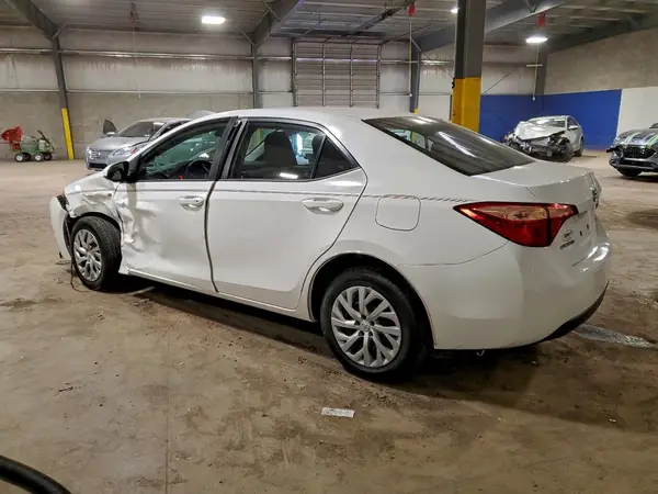 5YFBURHE0KP869725 2019 TOYOTA COROLLA - Image 2