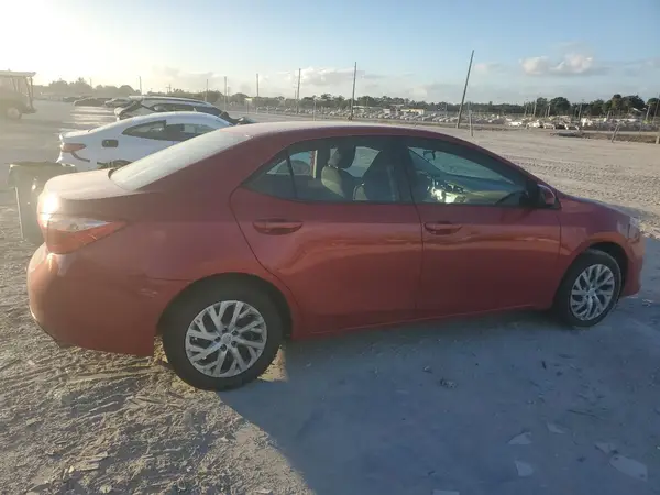 5YFBURHE0KP875718 2019 TOYOTA COROLLA - Image 2