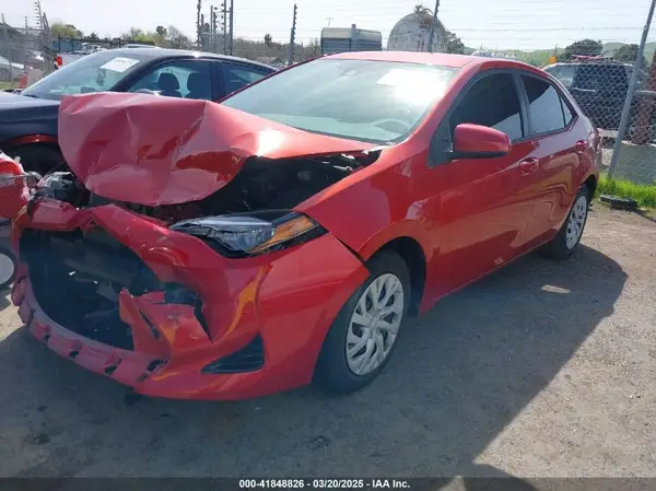 5YFBURHE0KP878330 2019 TOYOTA COROLLA - Image 2