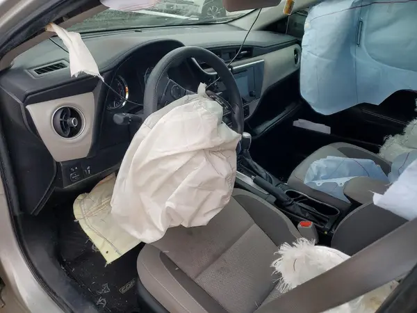 5YFBURHE0KP878800 2019 TOYOTA COROLLA - Image 8