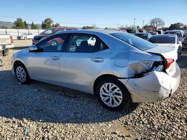 5YFBURHE0KP878814 2019 TOYOTA COROLLA - Image 2